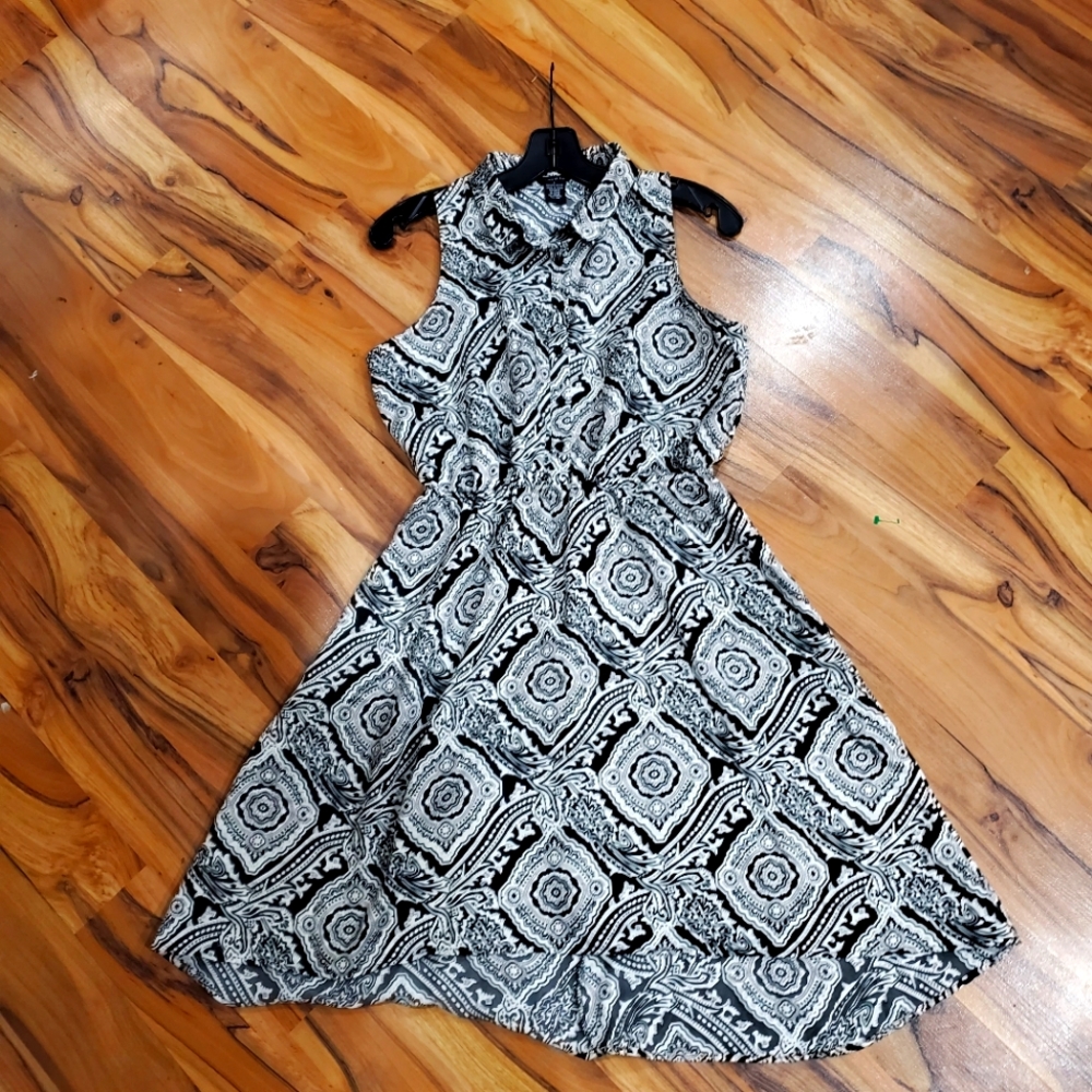 Sleeveless High-low dress